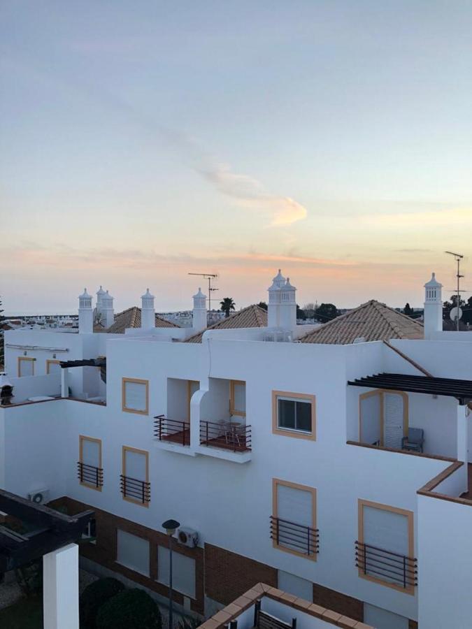 Cabanas De Tavira Gomeira, 2 Bedroom, 3 Terraced Penthouse With Seaview, 300M From The Sea Екстер'єр фото