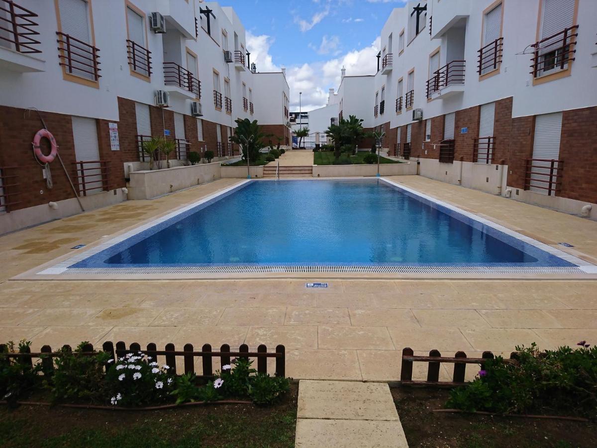Cabanas De Tavira Gomeira, 2 Bedroom, 3 Terraced Penthouse With Seaview, 300M From The Sea Екстер'єр фото